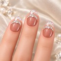 Faux Ongles Glaze | Élégance et Brillance Cristalline pour une Manucure Sophistiquée