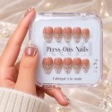 Faux Ongles Glaze | Élégance et Brillance Cristalline pour une Manucure Sophistiquée