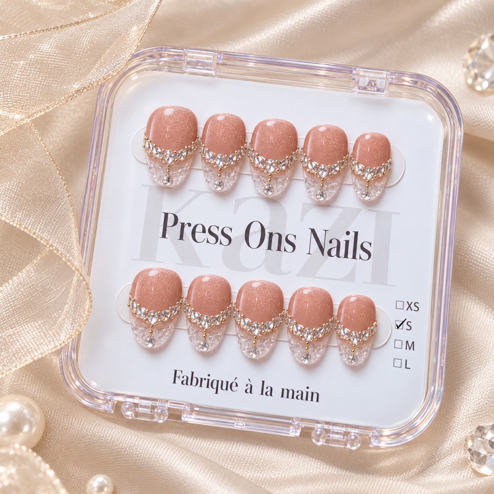Faux Ongles Glaze | Élégance et Brillance Cristalline pour une Manucure Sophistiquée