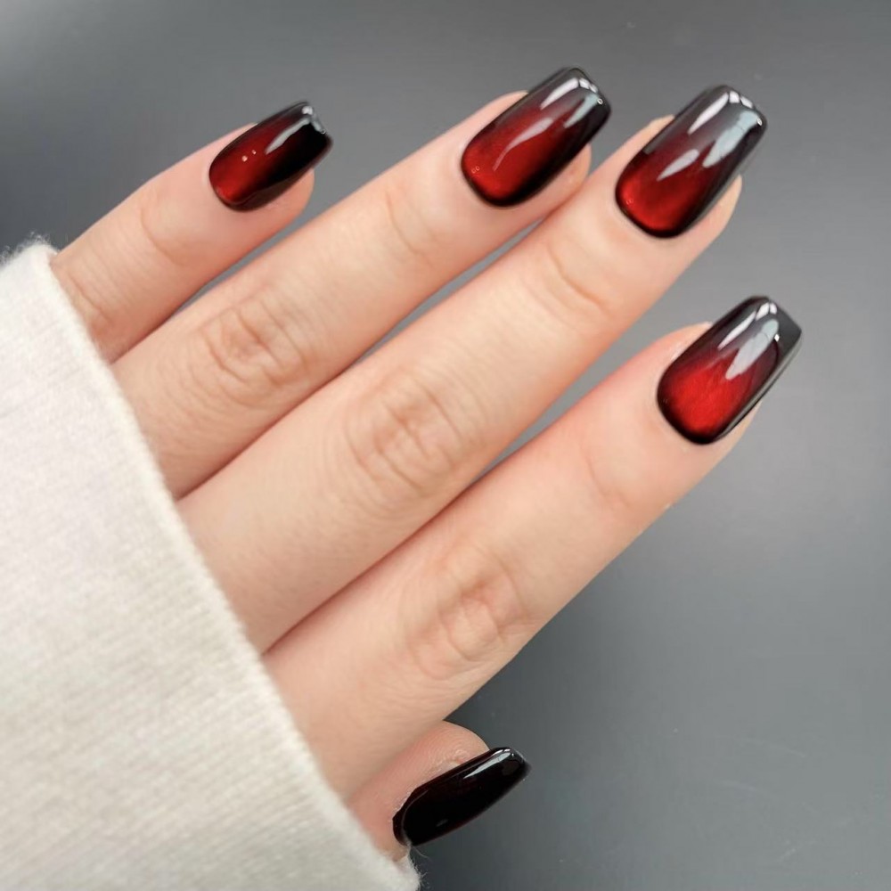 Kazinails - Faux Ongles "Tulipe Noire" – Dégradé Noir & Rouge pour une Élégance Mystérieuse