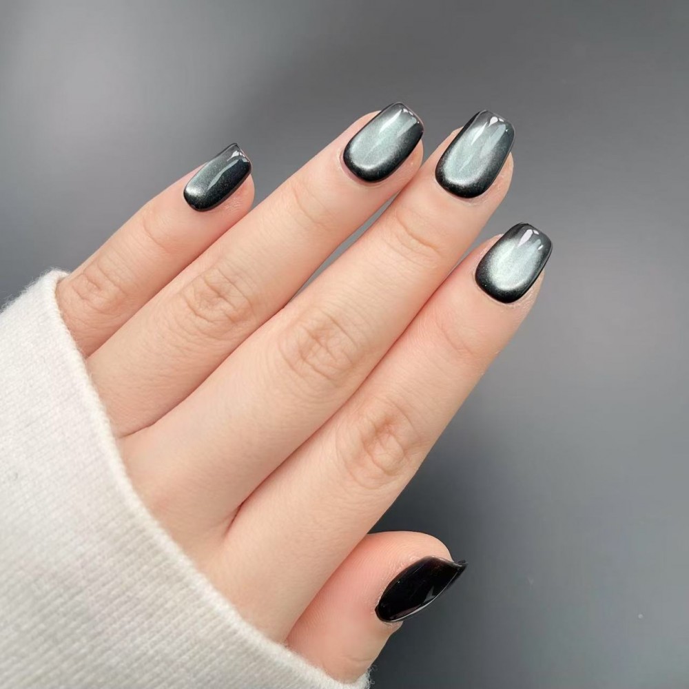 Kazinails - Faux Ongles "Nébuleuse" – Élégance Métallique et Effet Galactique