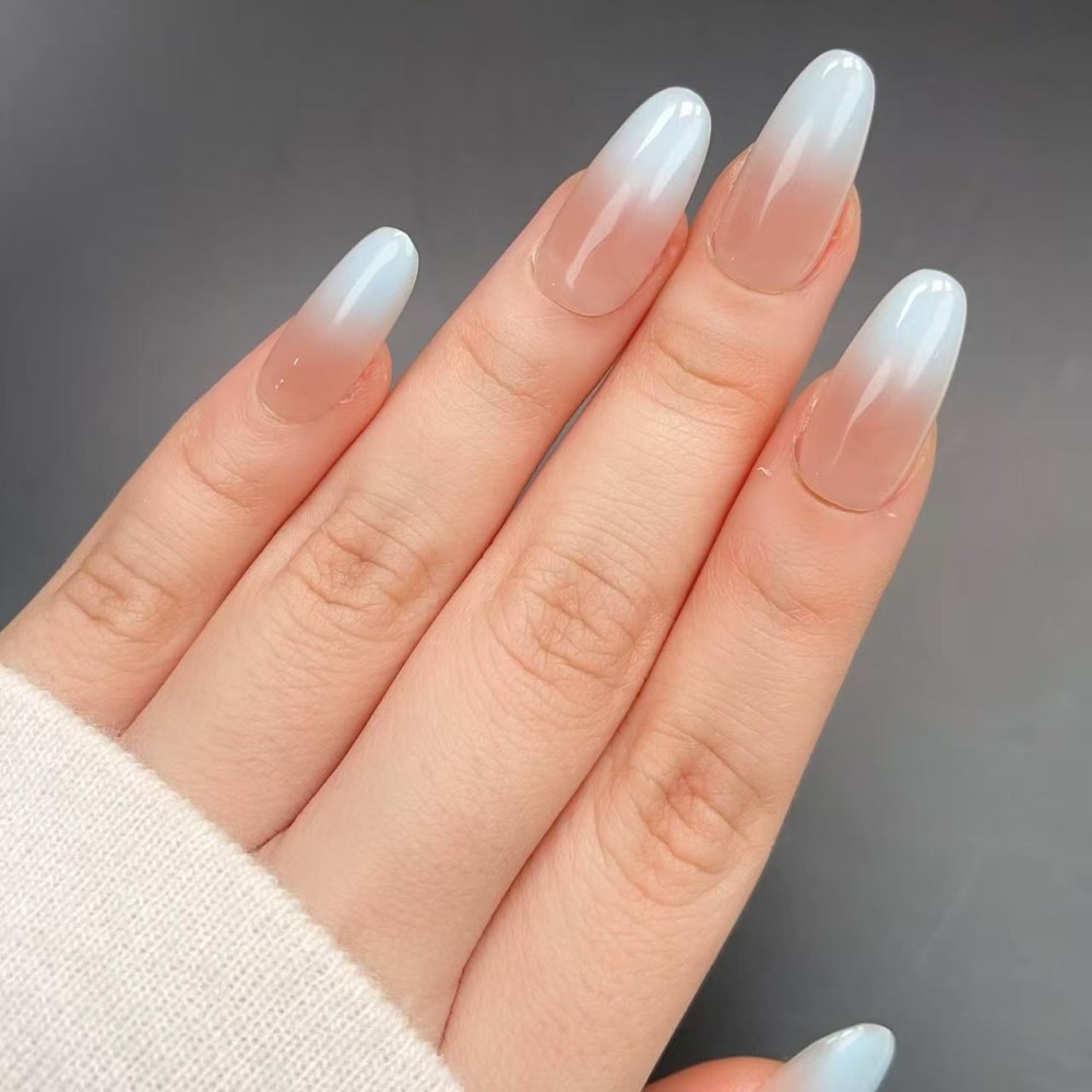 Faux Ongles Skyfall : Une manucure soignée, durable et réutilisable