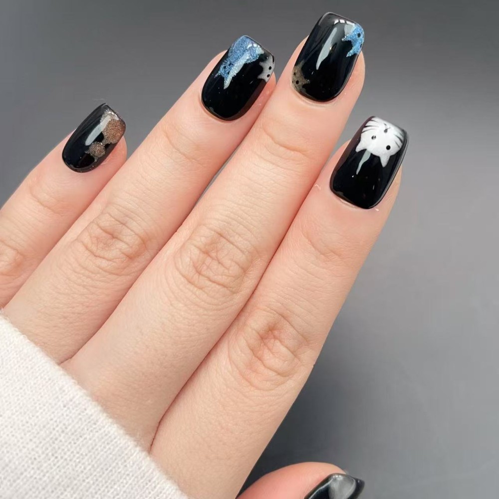 Faux Ongles Rocky Cat : Une Manucure Soignée, Durable et Réutilisable