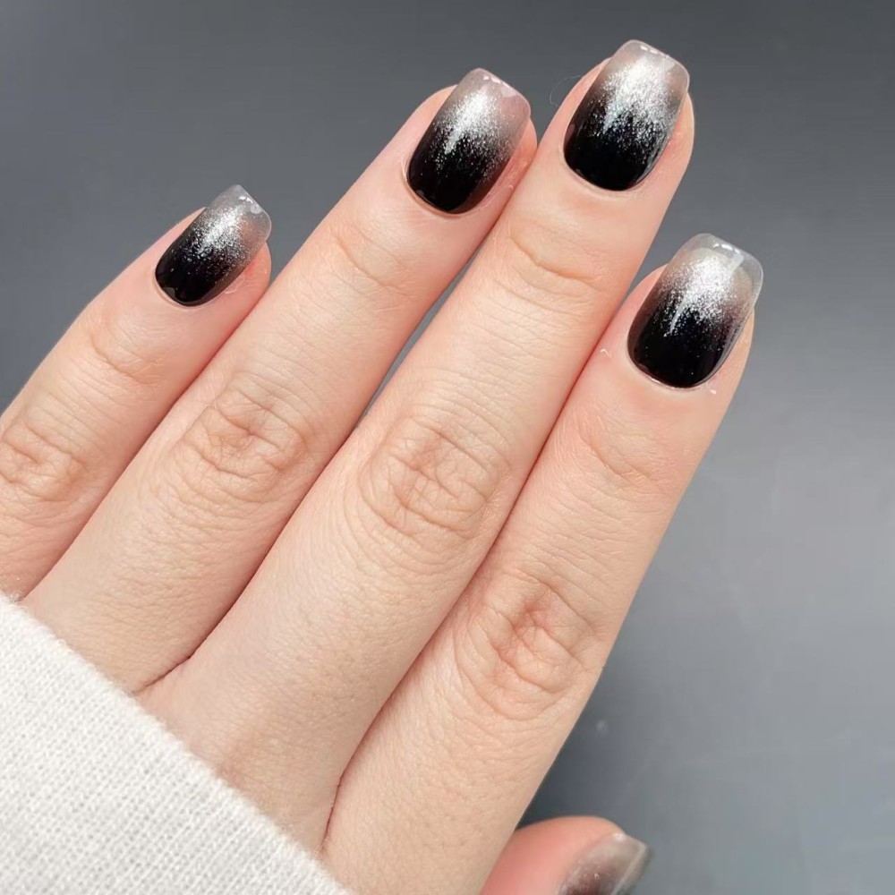 Faux Ongles Ginza Night : Nocturnal Elegance and Glamour