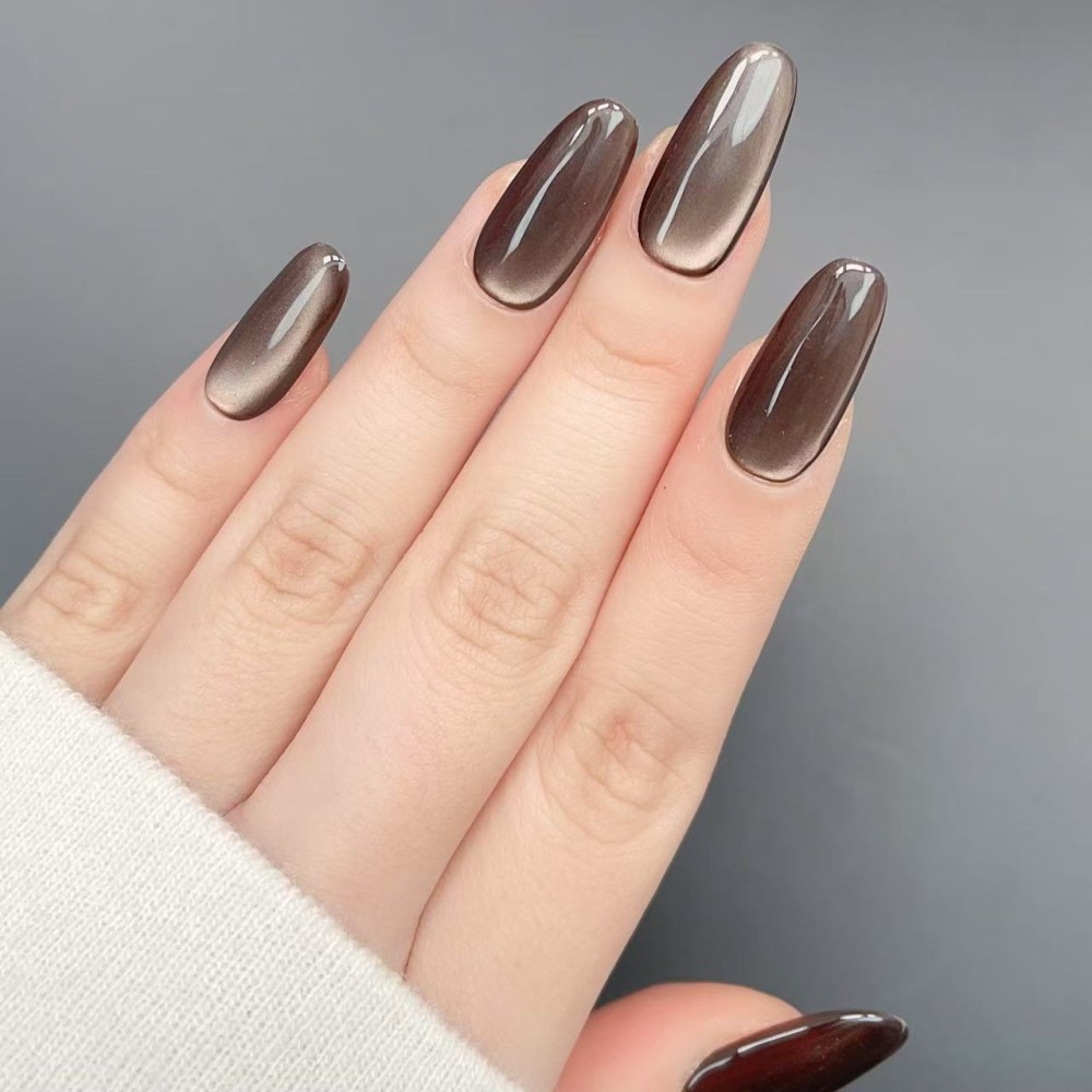 Kazinails Noir Bruni – Faux Ongles Noirs Ultra Brillants pour un Look Sophistiqué