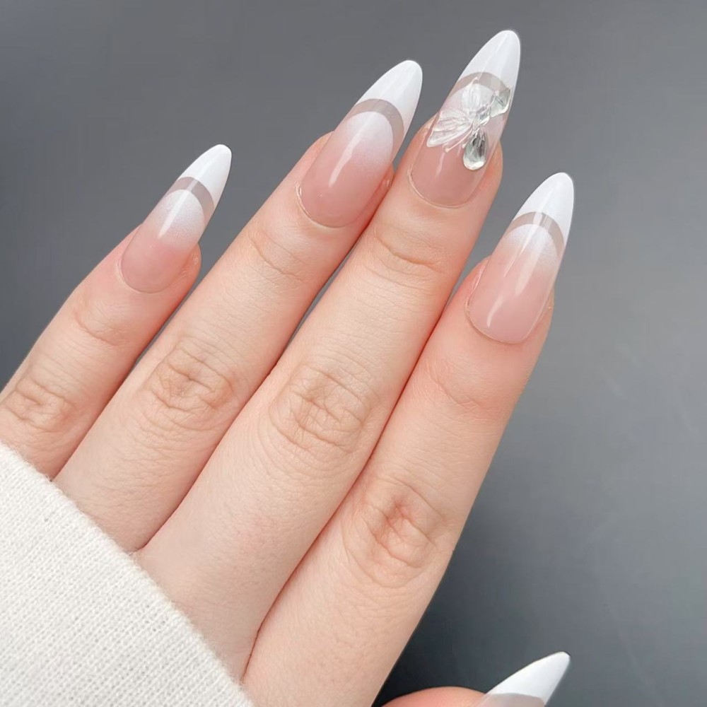 Faux Ongles Butterfly Dream : Élégance et Grâce avec une Touche de Féerie