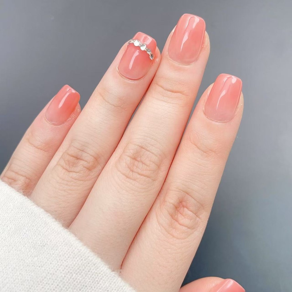 Faux Ongles Body Language : Éclat Élégant et Naturel |  Press on nails