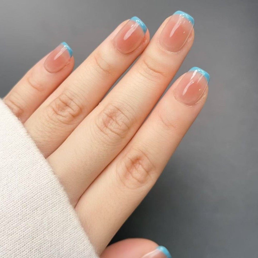 Kazinails handmade summer nails – Blue French tip nude press-ons