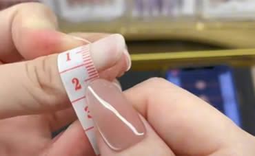 Comment Mesurer Vos Ongles pour Bien Choisir la Taille de Vos Faux Ongles Kazinails ?